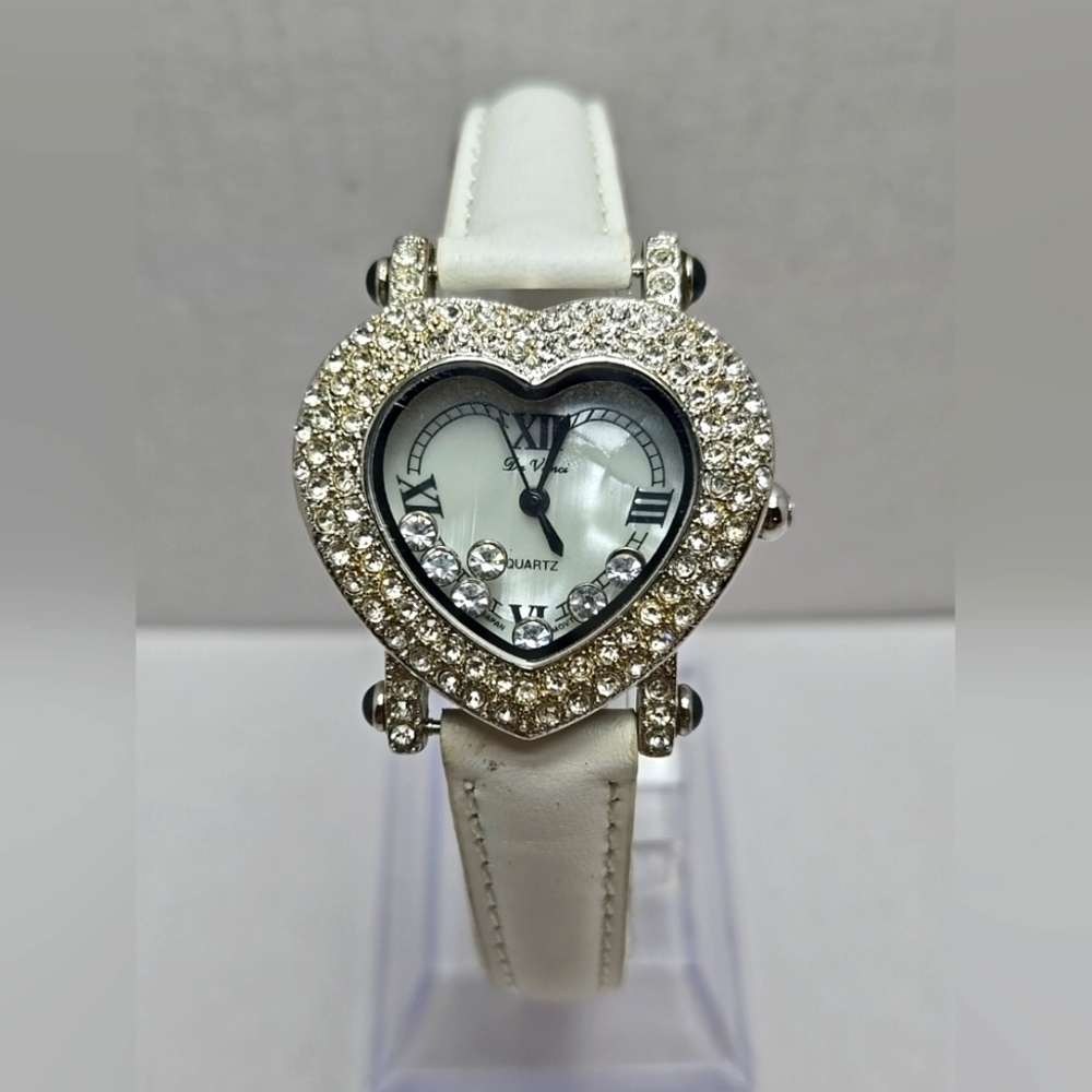 Womens Vintage Da Vanci Heart Watch White MOP Rhinestones Crystals New Battery